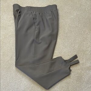 Vintage 80’s EHL woman’s stirrup polyester pants size 12P